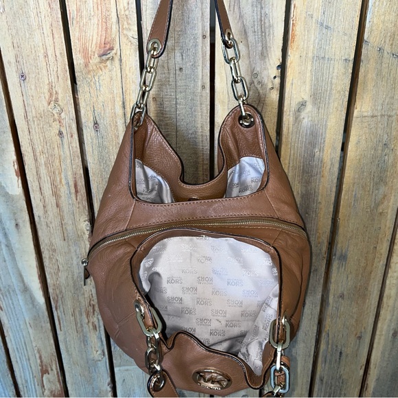 Micheal Kors Brown Leather Shoulder Bag - Picture 7 of 7
